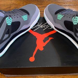 Jordan 4 Retro Green Glow